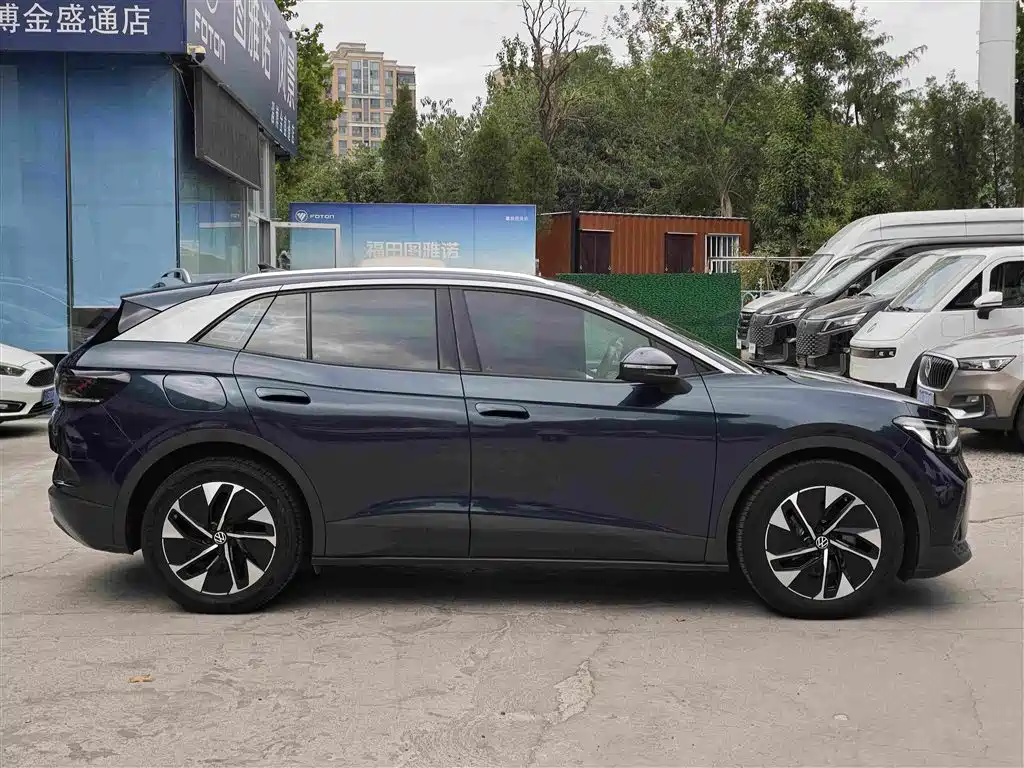Volkswagen ID.4 Crozz — миниатюра 3