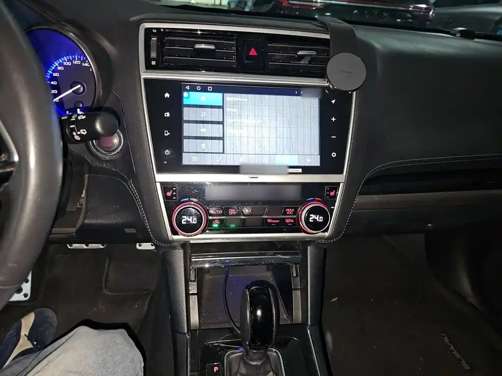 Subaru Outback — миниатюра 6