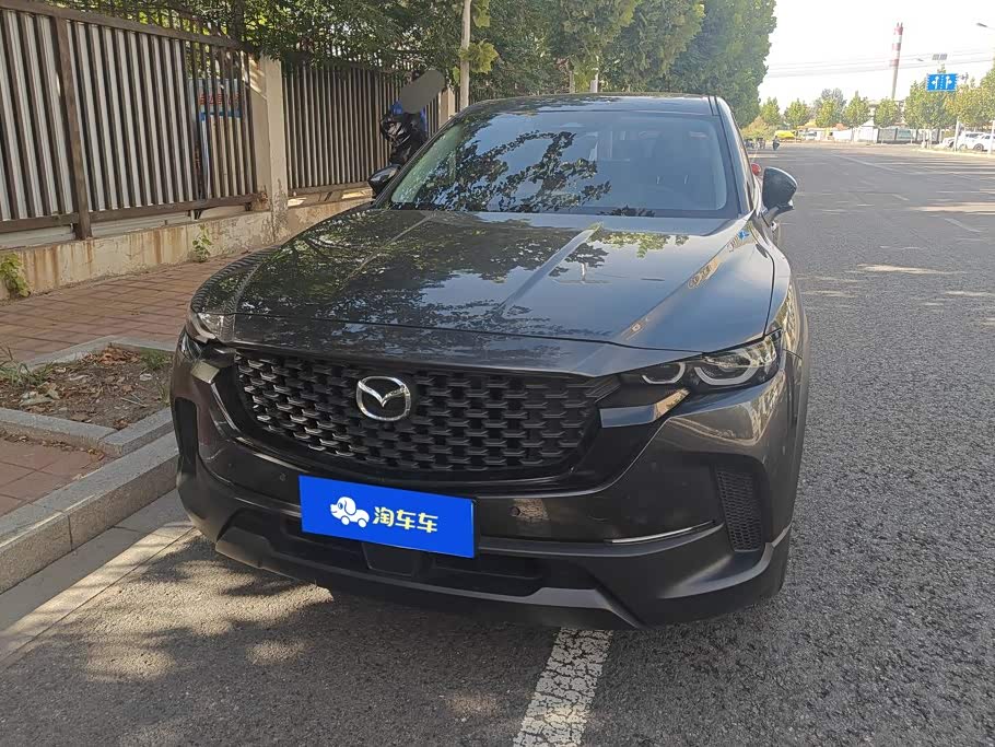Mazda Mazda CX-50 Xingye 2.0 л 2023 г. Серебристо-серый, пробег 17800 км