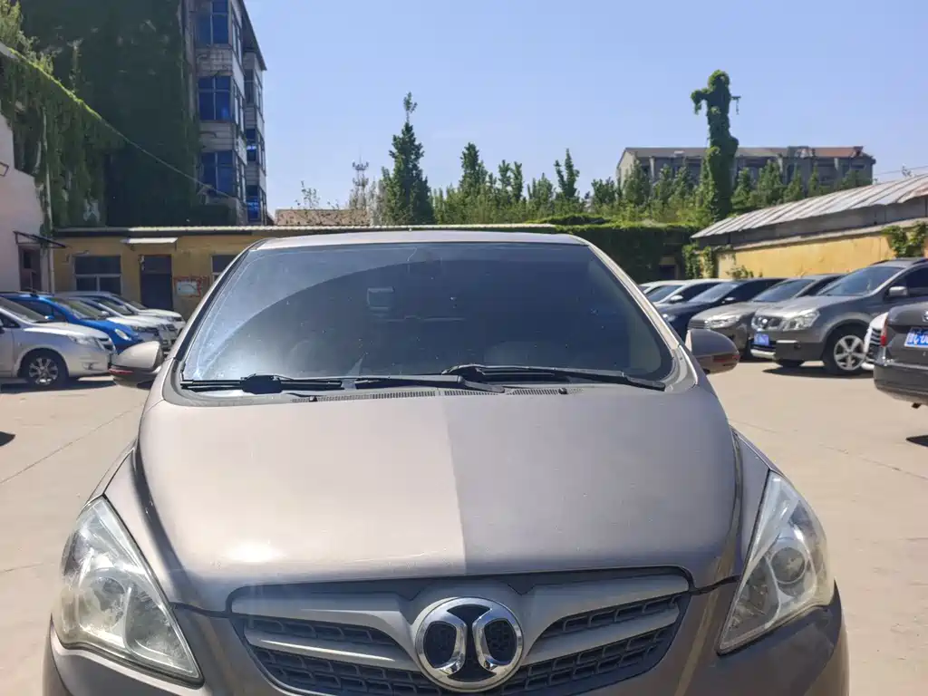 BAIC E-Series 2014