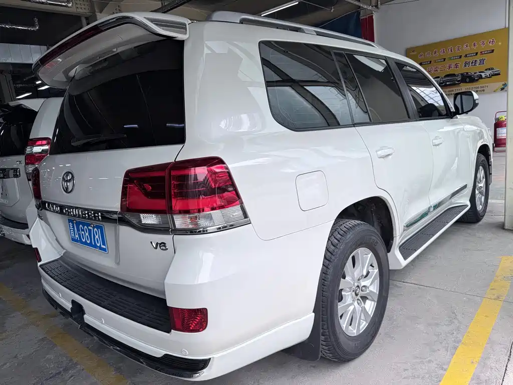 Toyota Land Cruiser — миниатюра 21