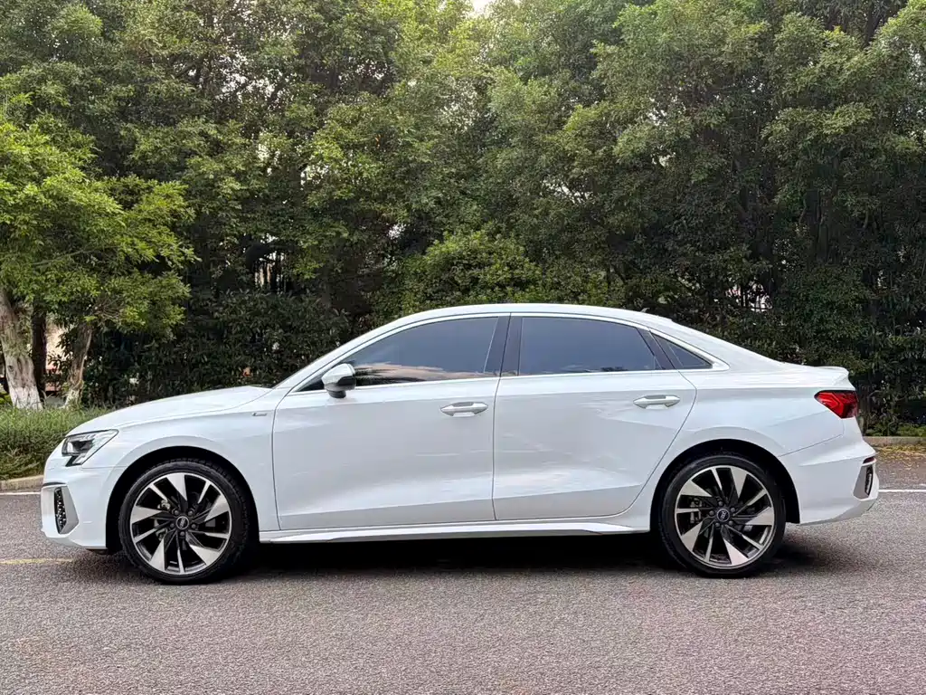 Audi A3 — миниатюра 13