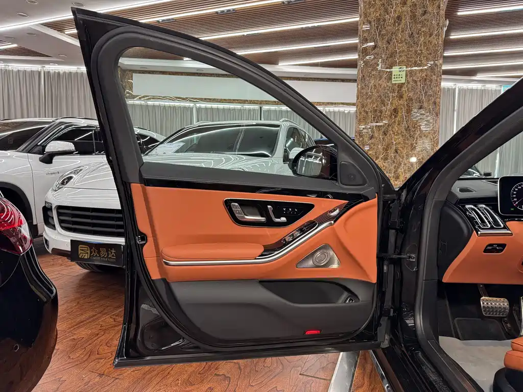 MERCEDES-BENZ S CLASS