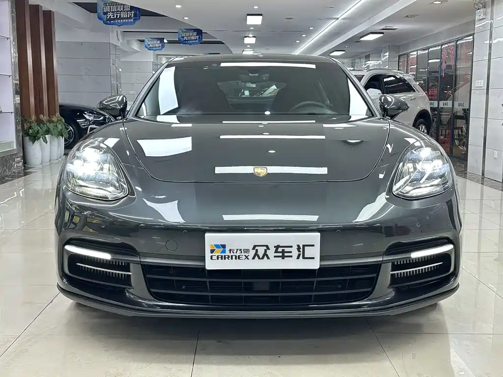 Porsche Panamera — миниатюра 2