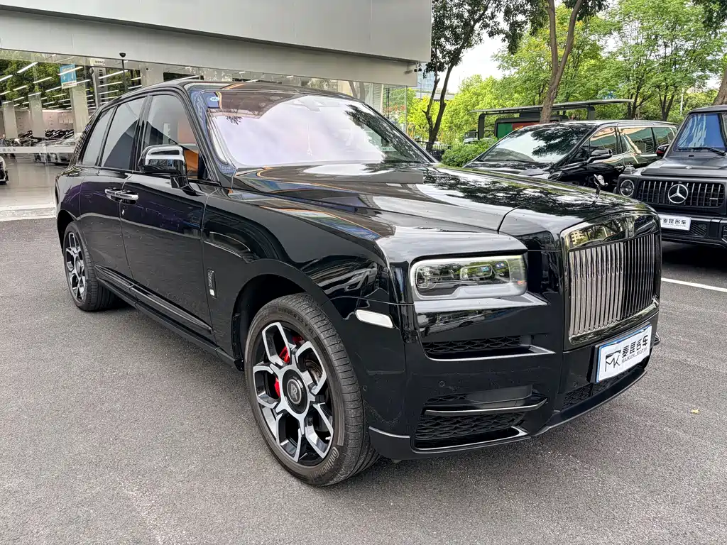 Rolls-Royce Cullinan — миниатюра 3