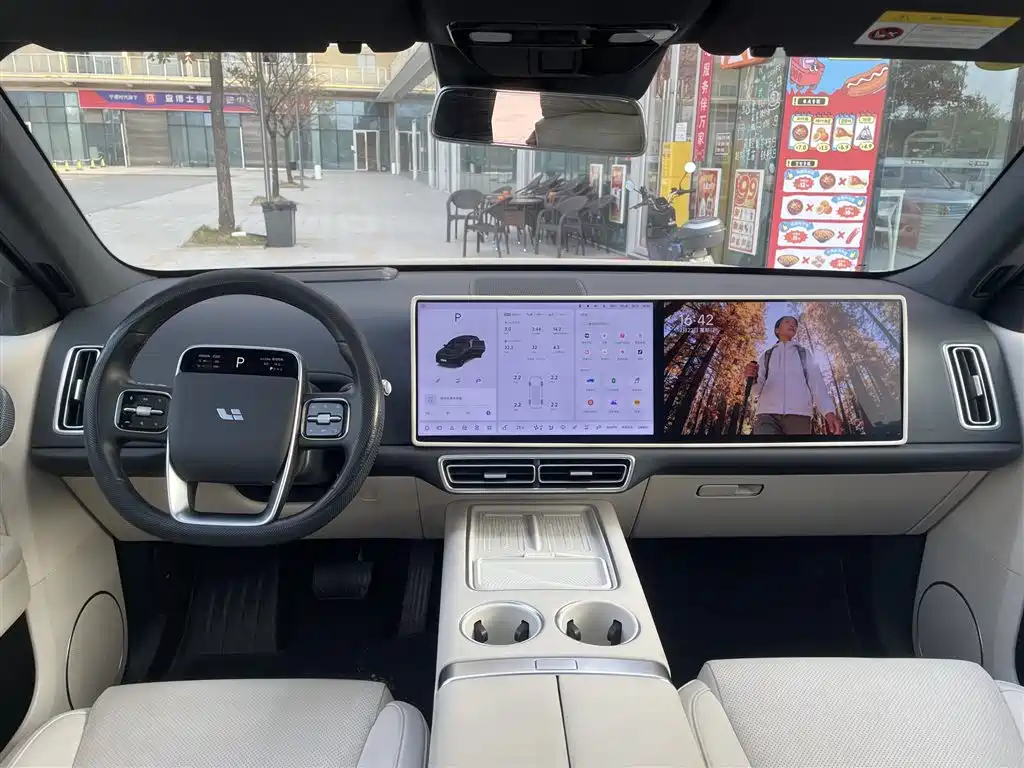 Li Auto IDEAL L6