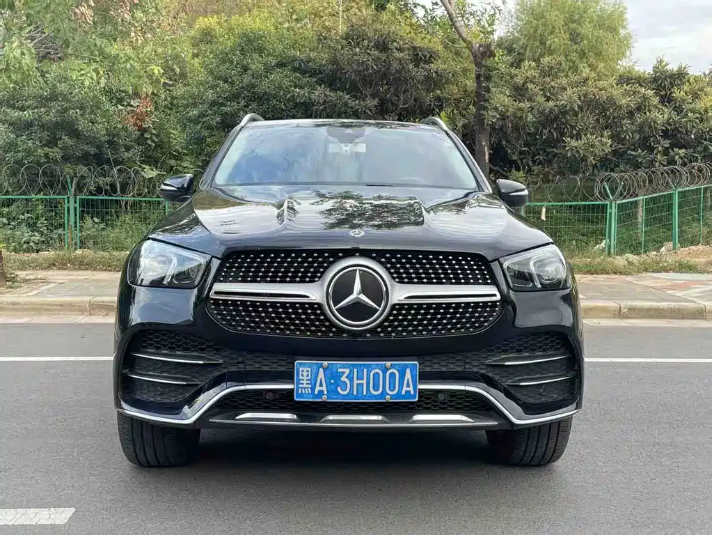 Mercedes-Benz GLE (Import) — миниатюра 3