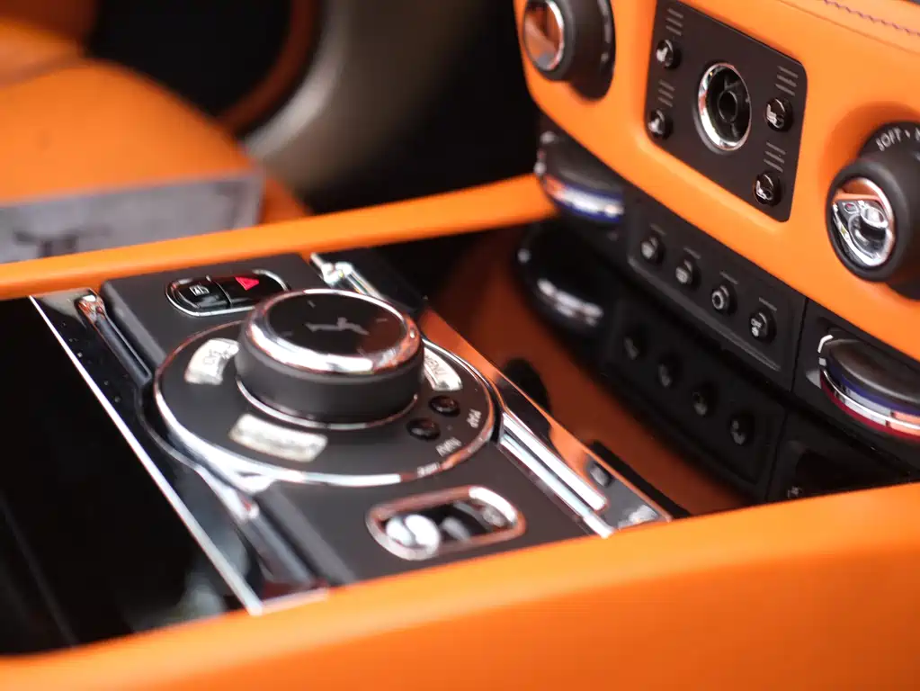 Rolls-Royce Dawn — миниатюра 30