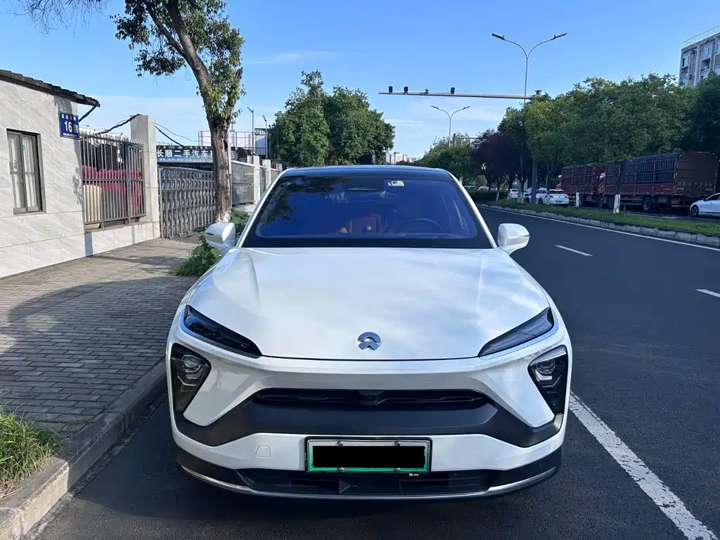 NIO EC6 — миниатюра 2