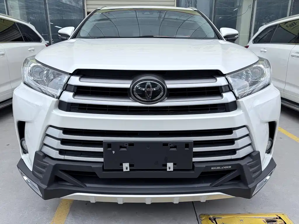 Toyota Highlander — миниатюра 2