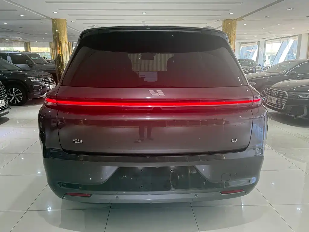 Li Auto Li L8 — миниатюра 5