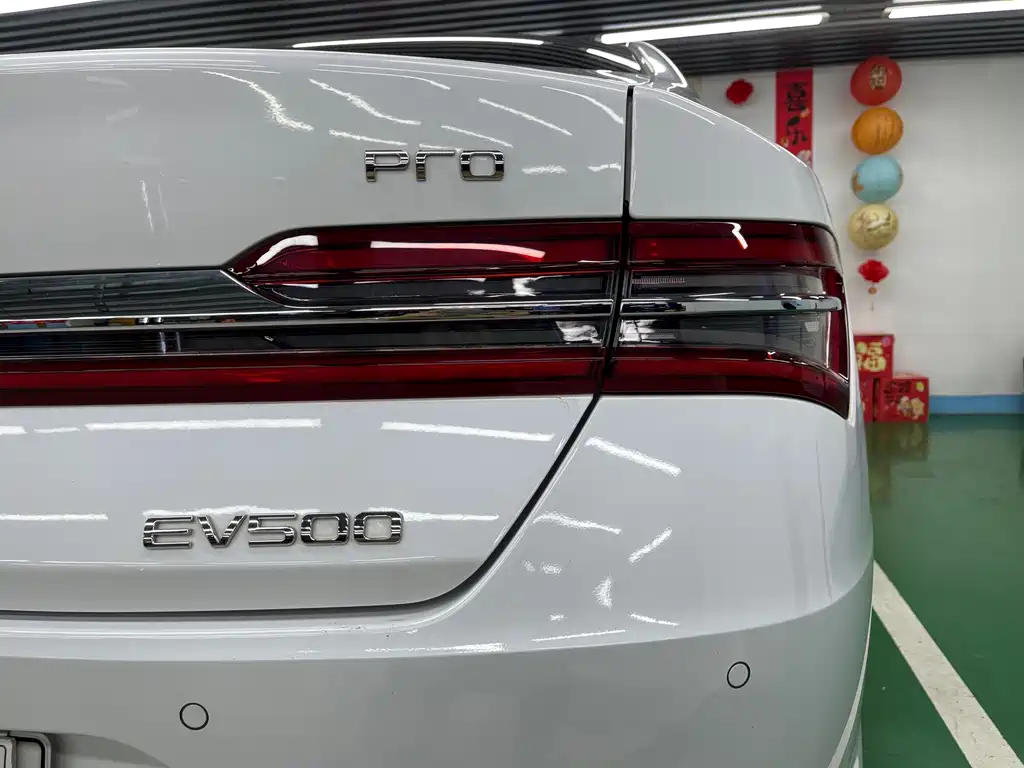 BYD Qin Pro NEV — миниатюра 26