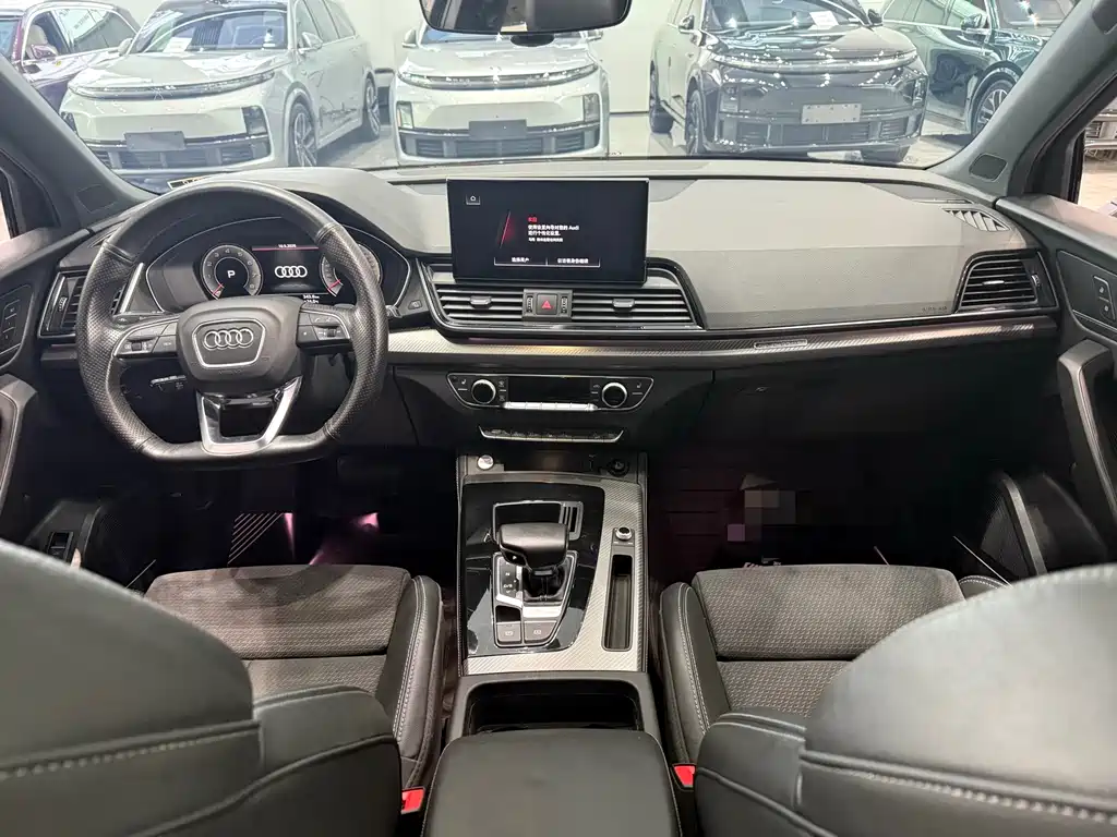 Audi Q5L Sportback — миниатюра 5