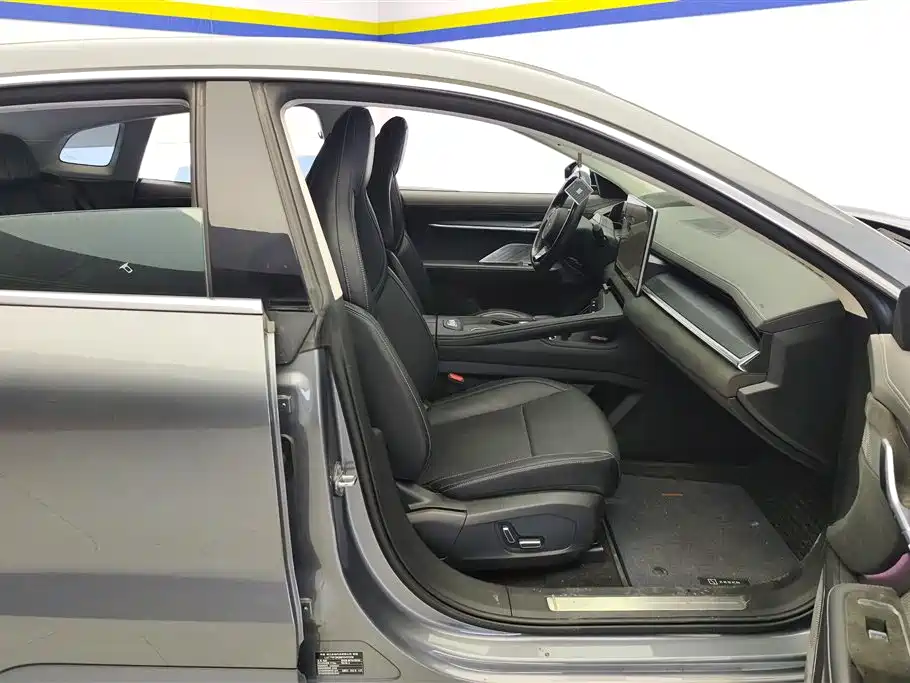 ZEEKR EXTREME KRYPTON 001