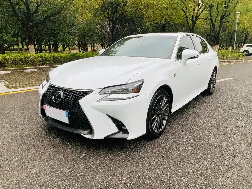 LEXUS GS