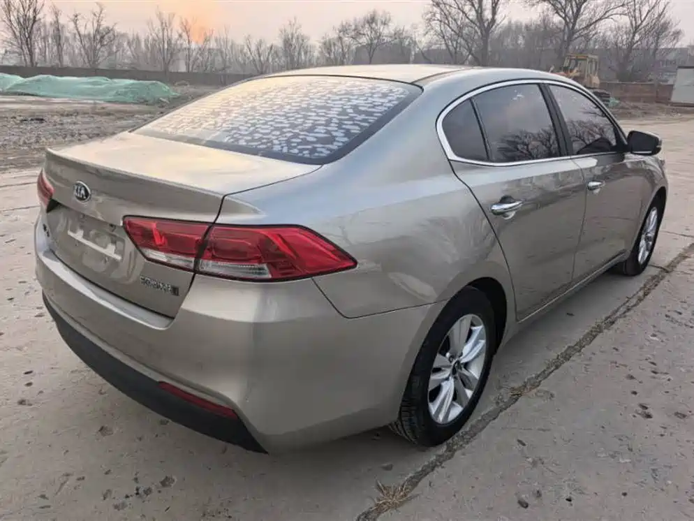 Kia K4 2014 1.8L AT GLS