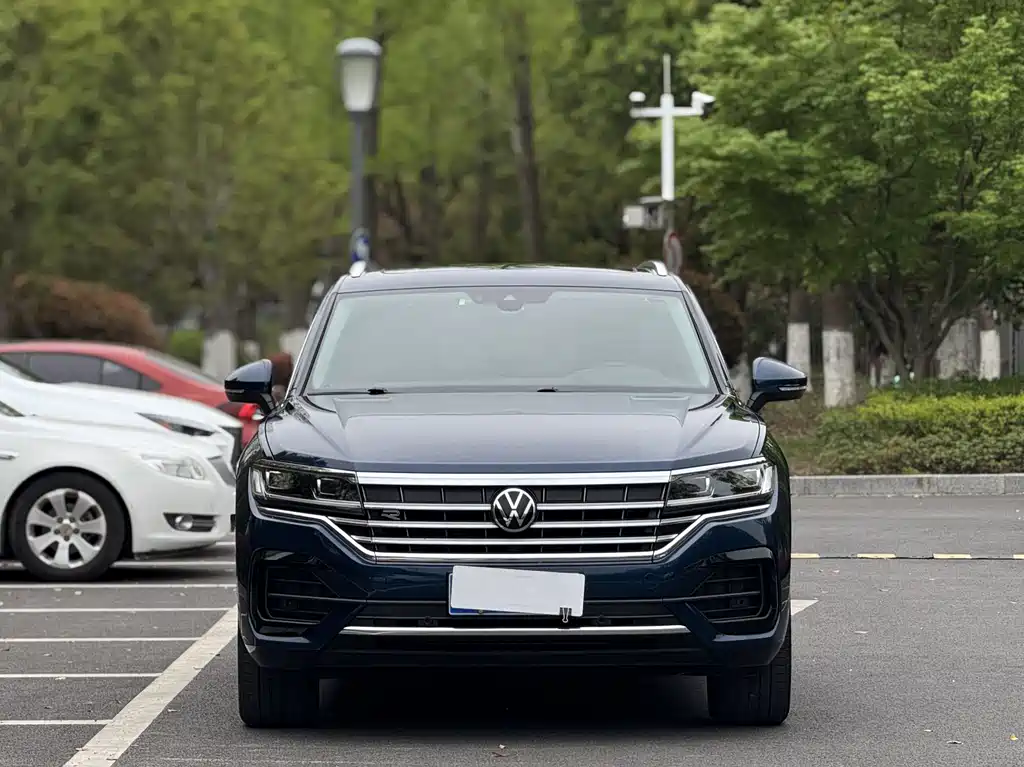 Volkswagen Touareg 2022 2.0TSI
