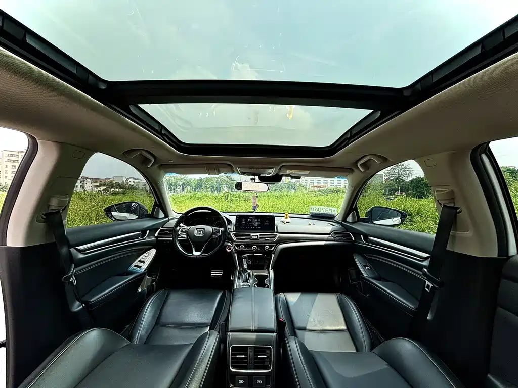 Honda Accord 2022 260TURBO Luxury