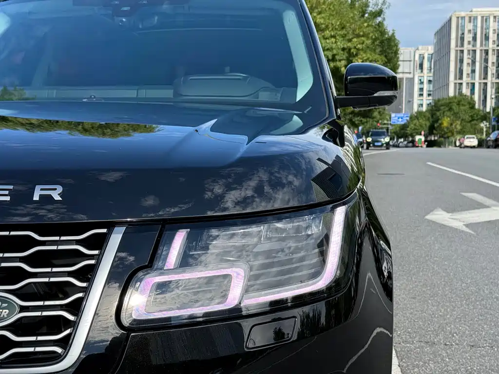 Land Rover Range Rover — миниатюра 11