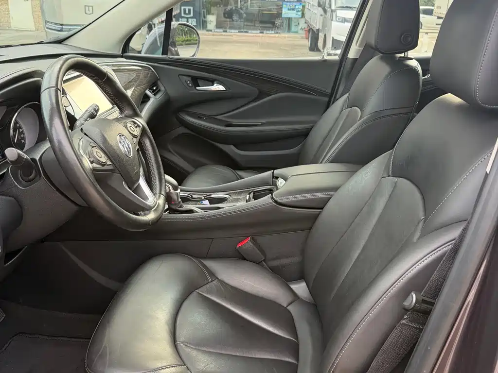 Buick Envision Plus — миниатюра 7