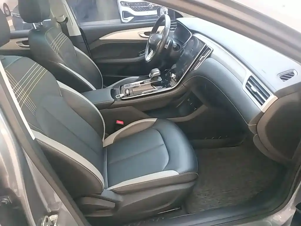 Roewe i6 MAX — миниатюра 25