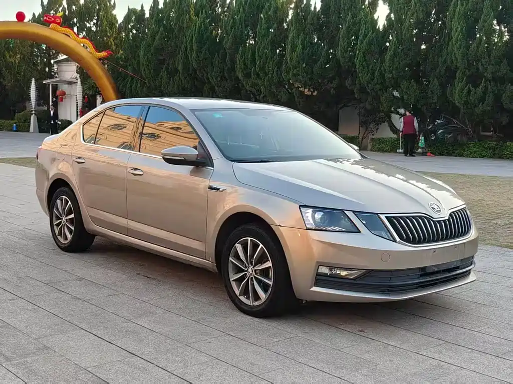 SKODA OCTAVIA