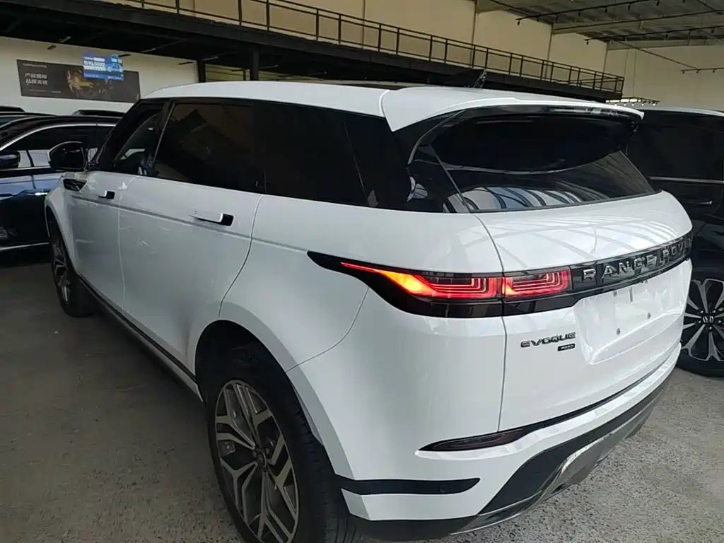 Land Rover Evoque — миниатюра 5