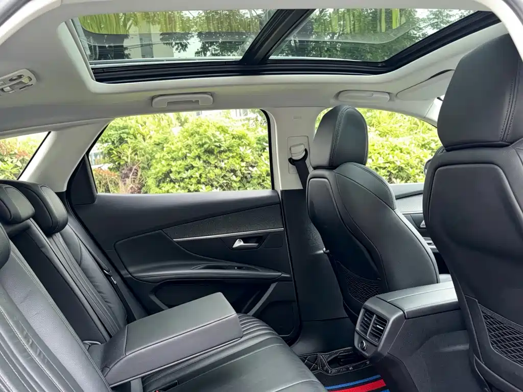 Peugeot 4008 — миниатюра 30