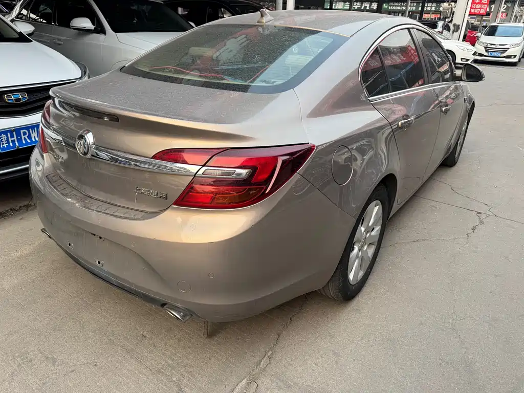 Buick Regal 2.0L Leading Fashion Type, фото 3