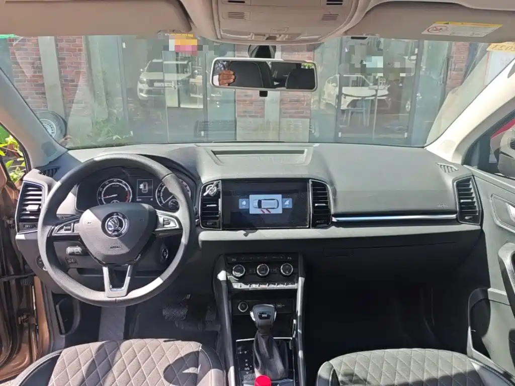 Skoda Karoq — миниатюра 13