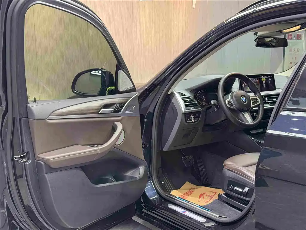 BMW X3 2022 xDrive30i Lead M