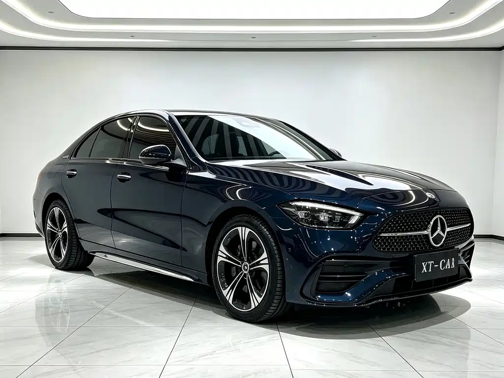 Mercedes-Benz C-Class — миниатюра 3