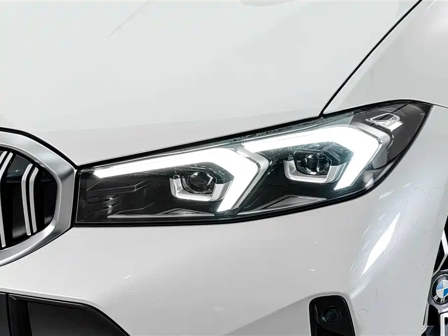 BMW 3 Series — миниатюра 4
