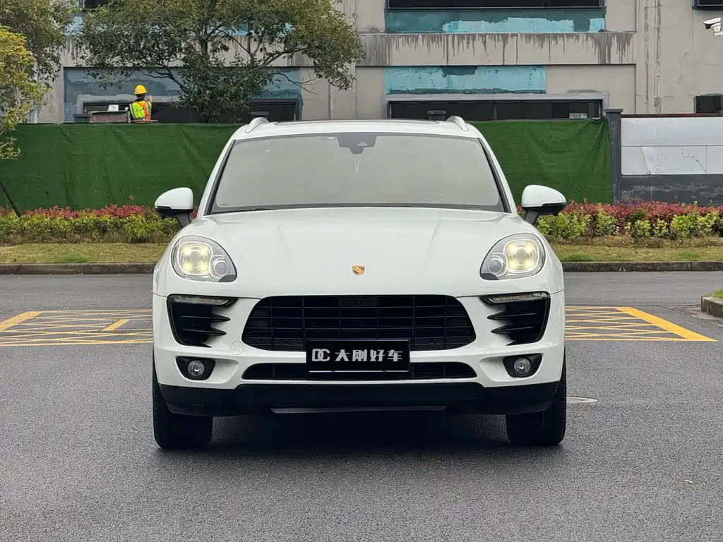 Porsche Macan 2016 Macan 2.0T