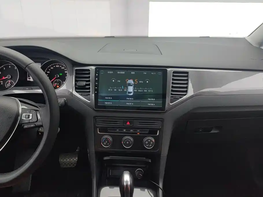 Volkswagen Golf Sportsvan — миниатюра 13
