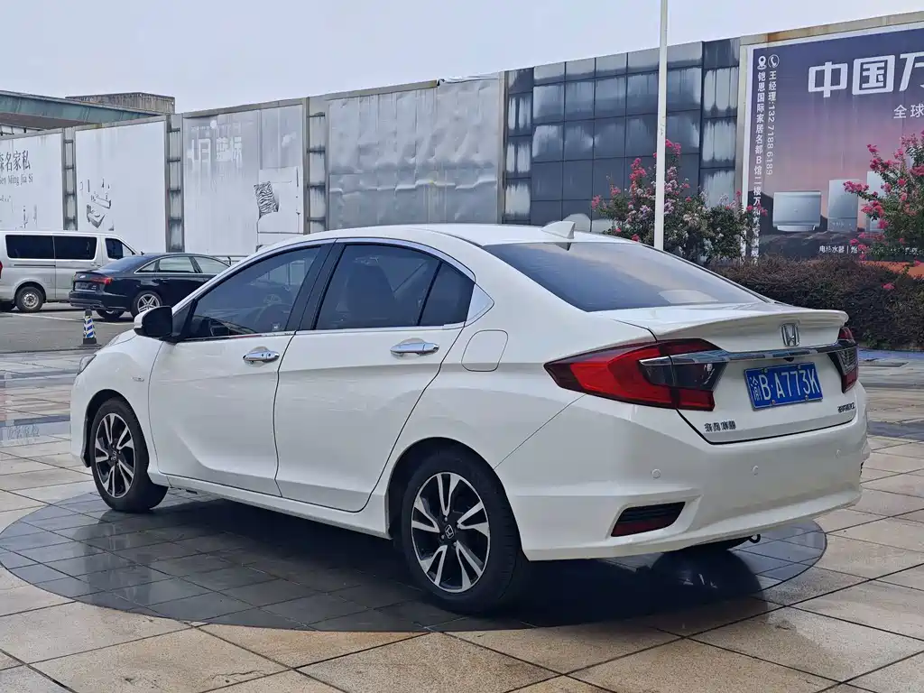 Honda Greiz — миниатюра 4
