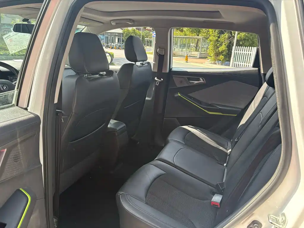 Changan New Energy E-Pro — миниатюра 5