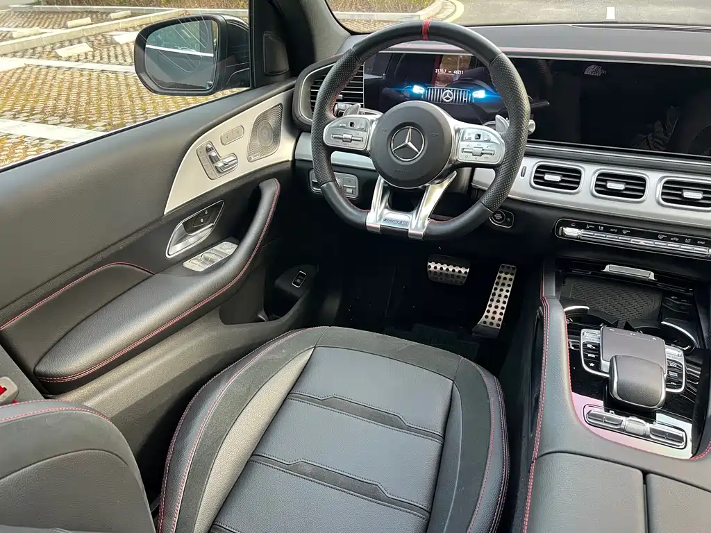 MERCEDES-BENZ GLE AMG