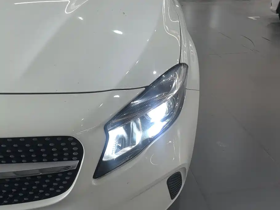 Mercedes-Benz GLA — миниатюра 5