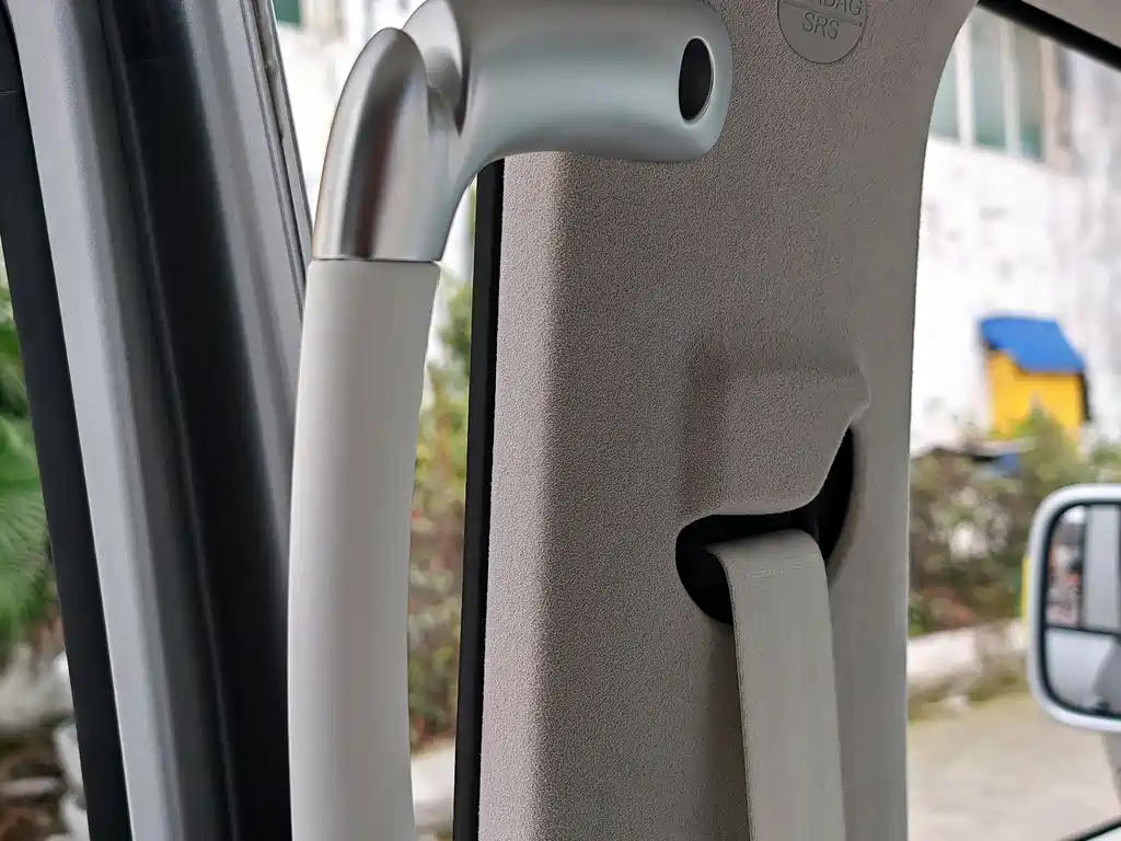 TANK CO CREATION TANK 300