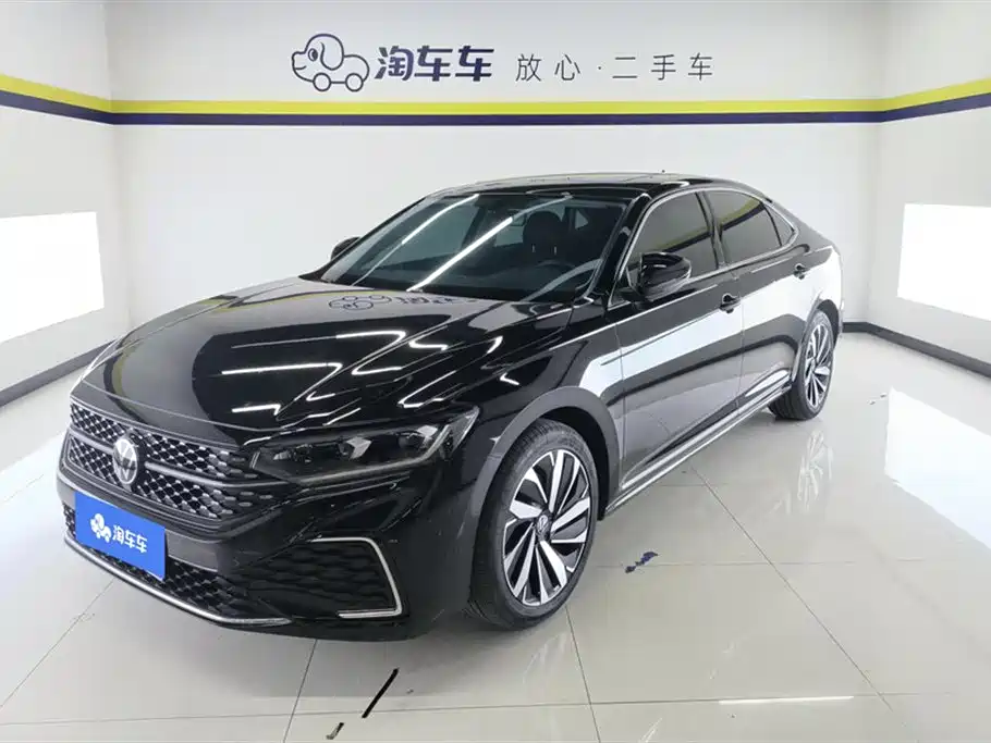 Volkswagen Passat 2022