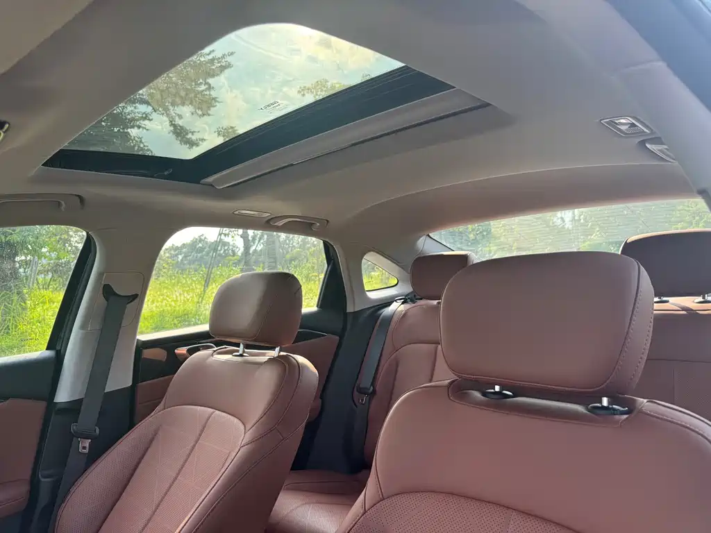 Geely Emgrand - фото 17