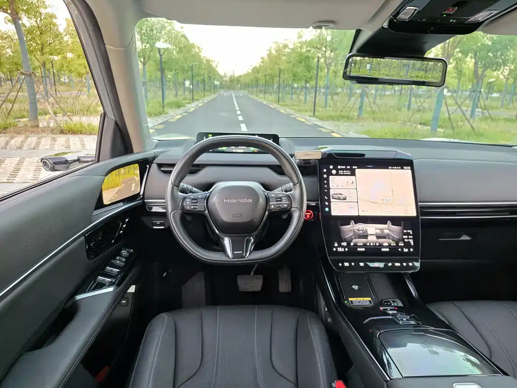 Honda Hiroyo Honda P7 — миниатюра 18