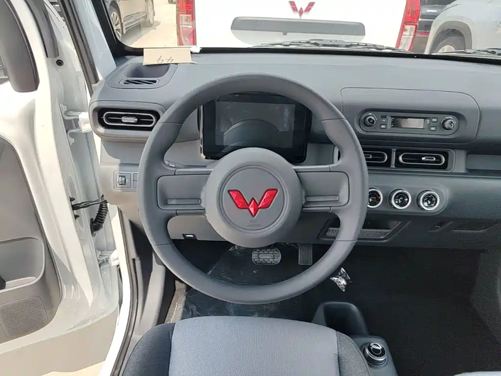 Wuling Zhiguang EV — миниатюра 11