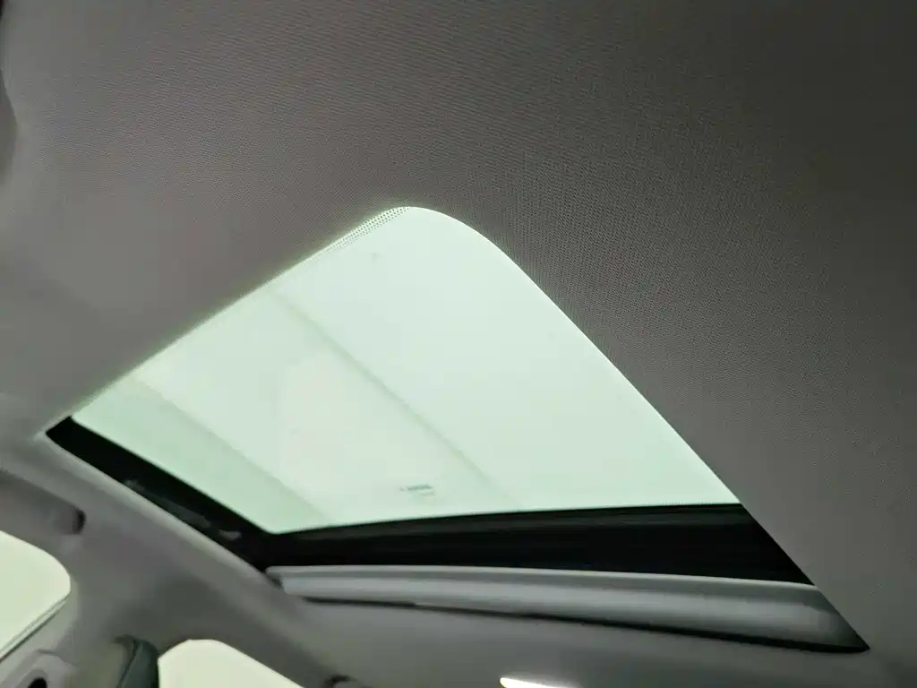 GEELY AUTOMOBILE EMGRAND