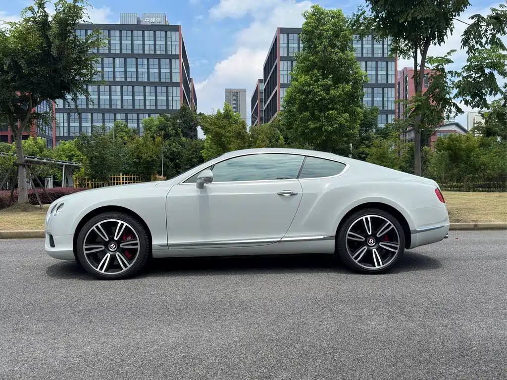 Bentley Continental 6.0T GT Speed, фото 10