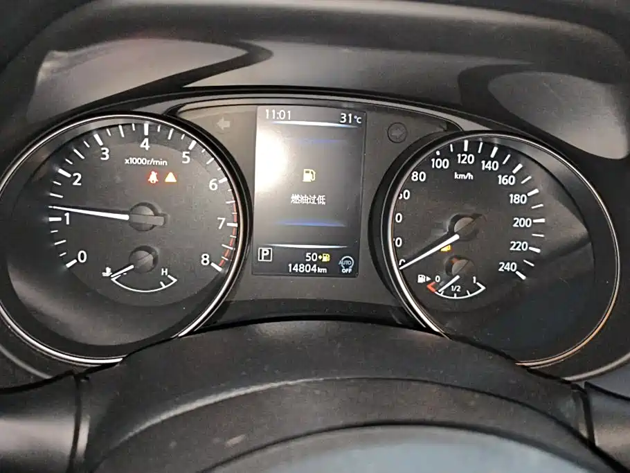 Nissan Qashqai — миниатюра 14