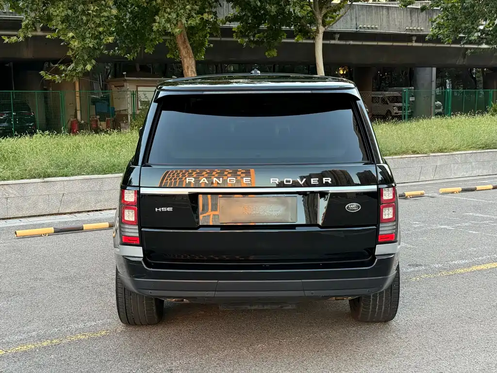 Land Rover Range Rover — миниатюра 14