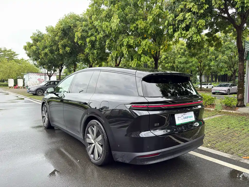 Li Auto Идеальный I8 — миниатюра 8