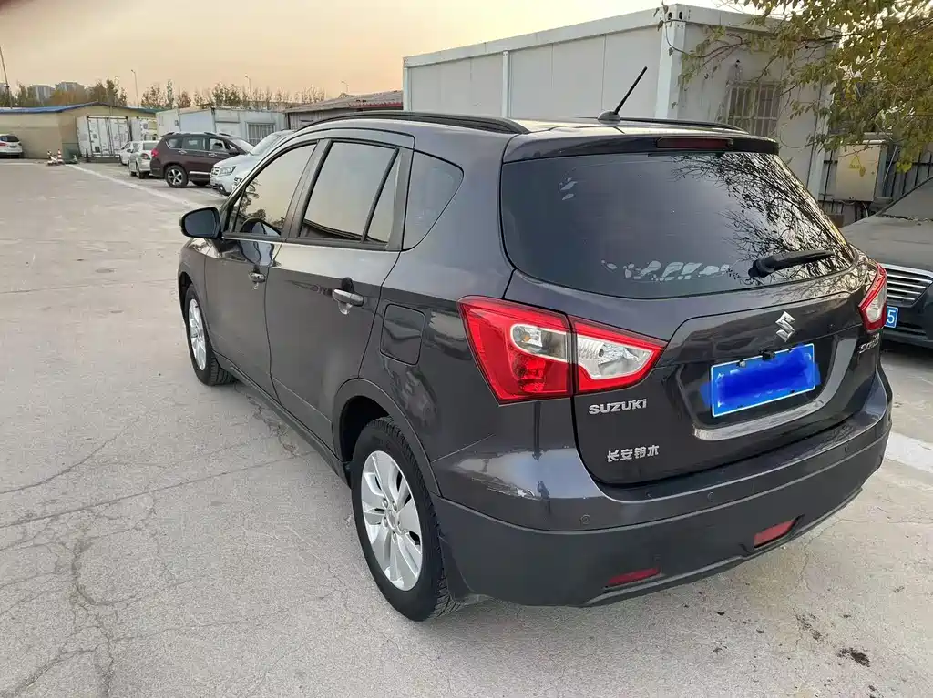 Suzuki S-Cross 2014 1.6L CVT